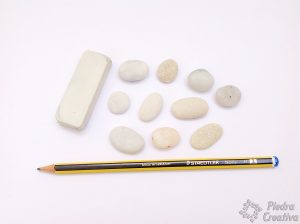 piedras de piedracreativa juego DIY 300x224 - Tres en raya - Un regalo ideal