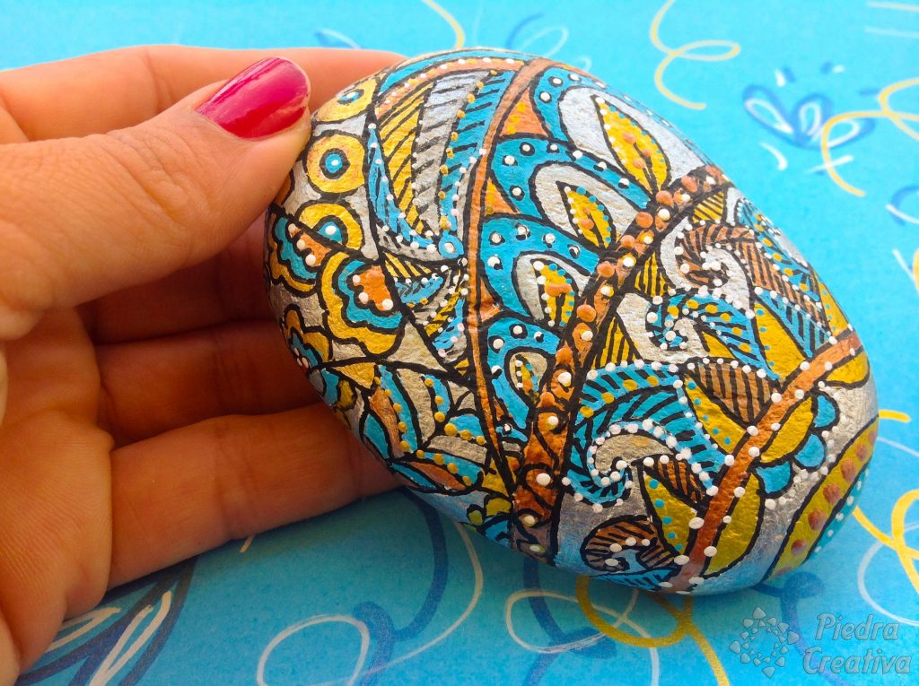 Diy remolino de imaginación en piedras pintadas
