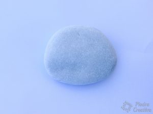 piedra blanca para arbol 300x224 - Árbol pintado en piedra con puntillismo