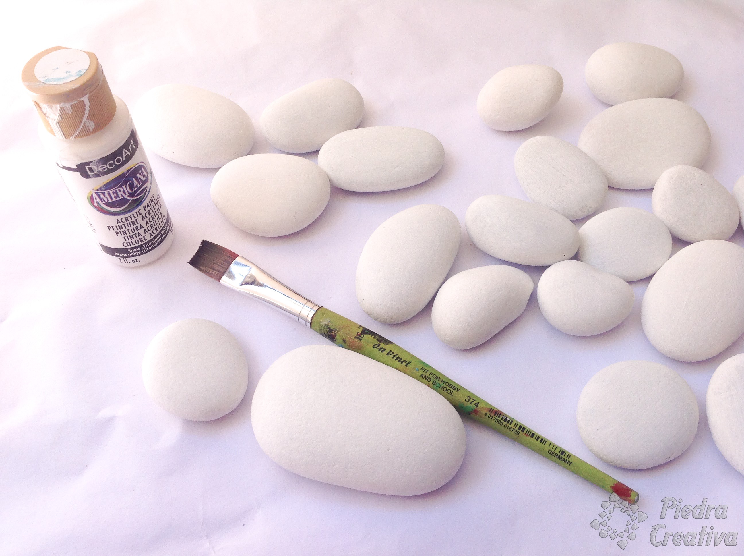 Como pintar piedras con esmalte • DIY PiedraCreativa