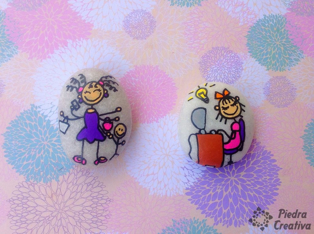 Mamá y bloguera en piedras pintadas